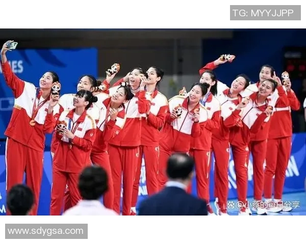 成都排球队在全国排球团队协作排名中创新高展现团队精神与实力