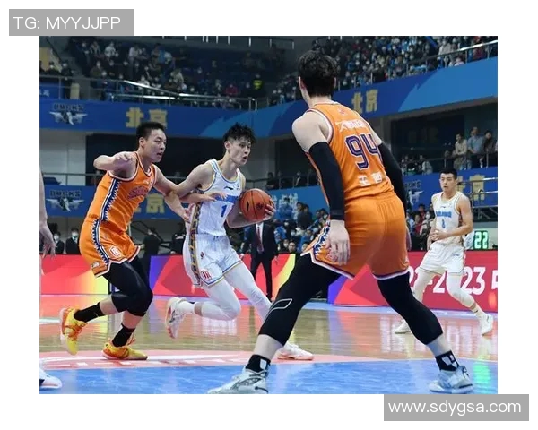 上海篮球队的节奏体系解析与战术运用探讨