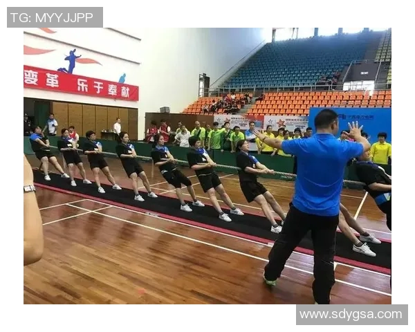 重庆足球队的耐力之路：从拼搏到荣耀的蜕变与坚持