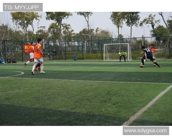 西安足球队在洲际杯中的比赛经验与表现分析 西安足球队在洲际杯中的比赛经验与表现分析