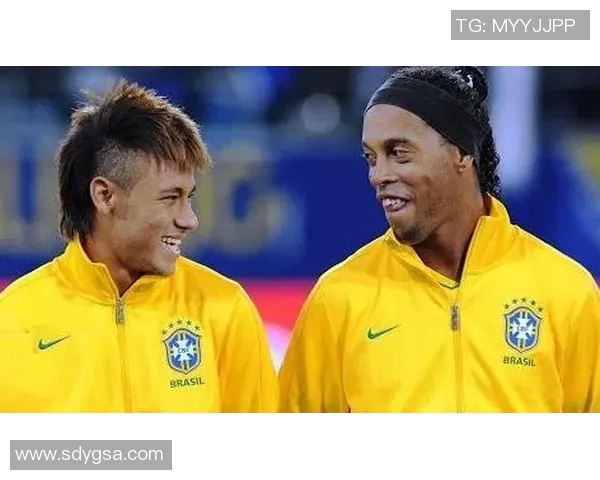 足球明星激情演奏架子鼓视频展现运动与音乐的完美结合