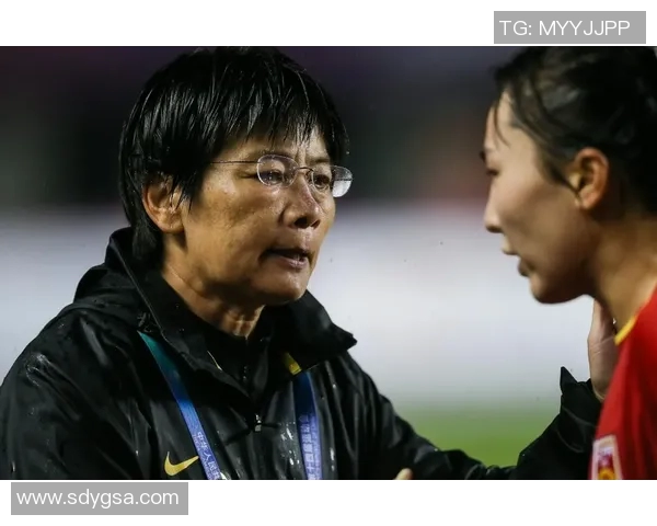 足球明星的辉煌与遗憾交织成的悲歌让人唏嘘不已