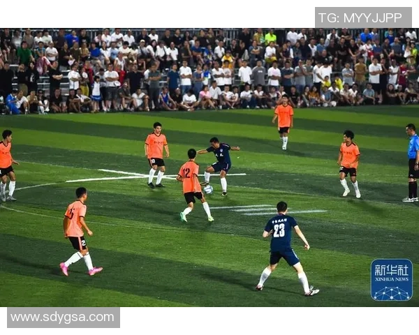 与足球明星亲密合影畅游巴西感受热情足球文化的独特魅力